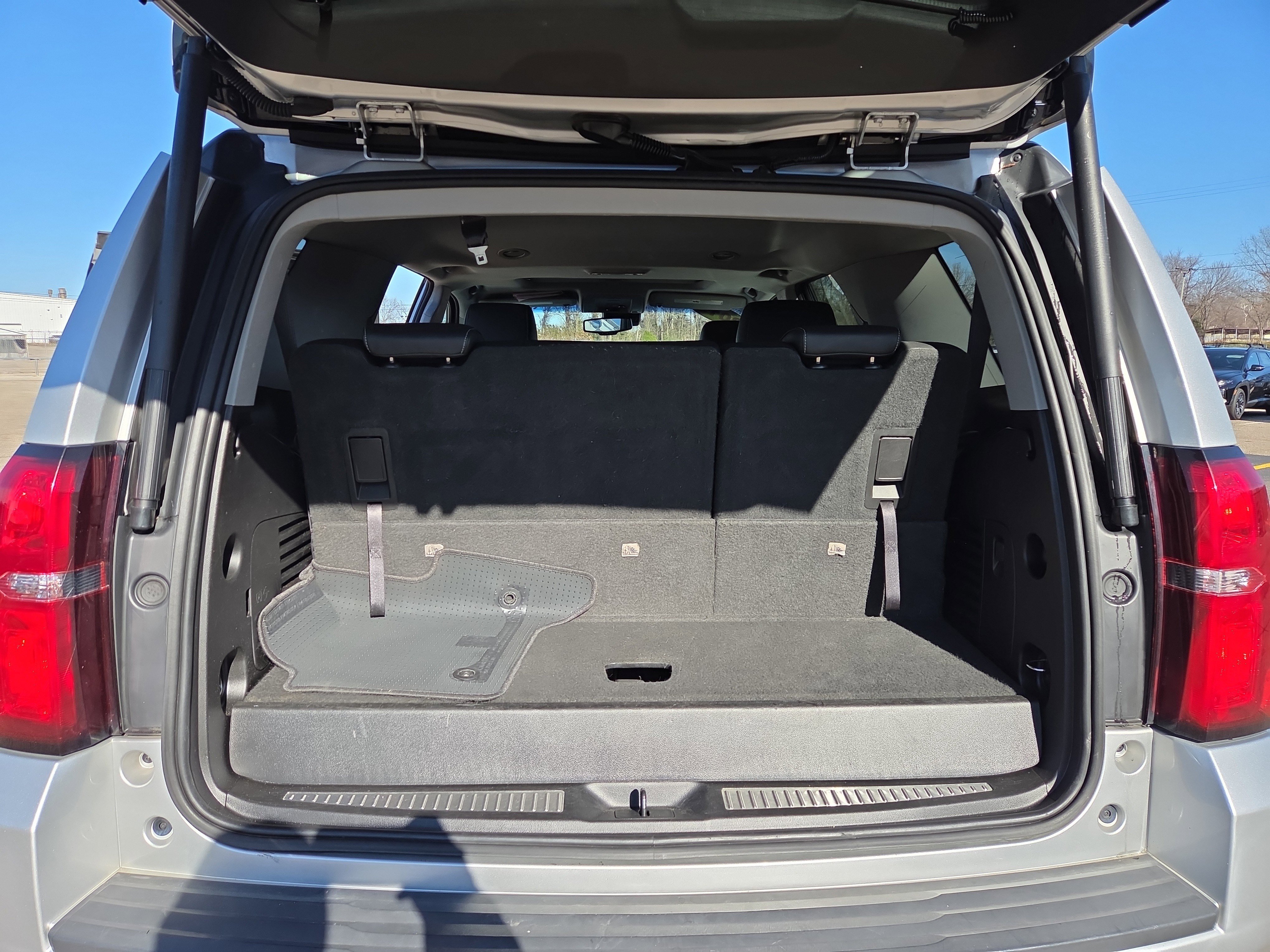 Used 2019 Chevrolet Tahoe LT image 8