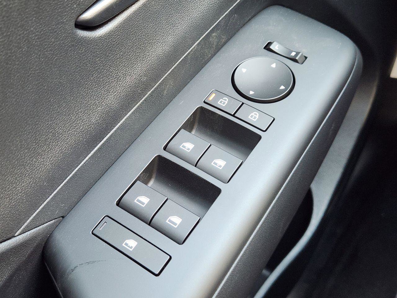 New 2026 Hyundai Kona SEL Sport FWD image 21