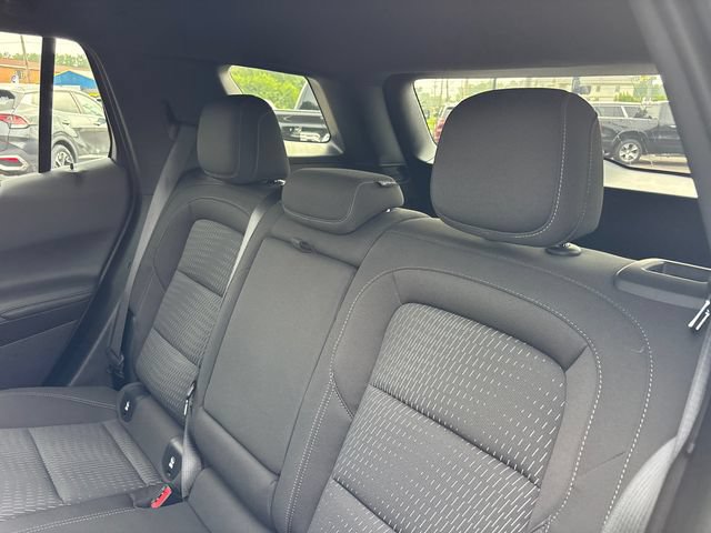 Used 2025 Chevrolet Equinox LT AWD/4WD image 8
