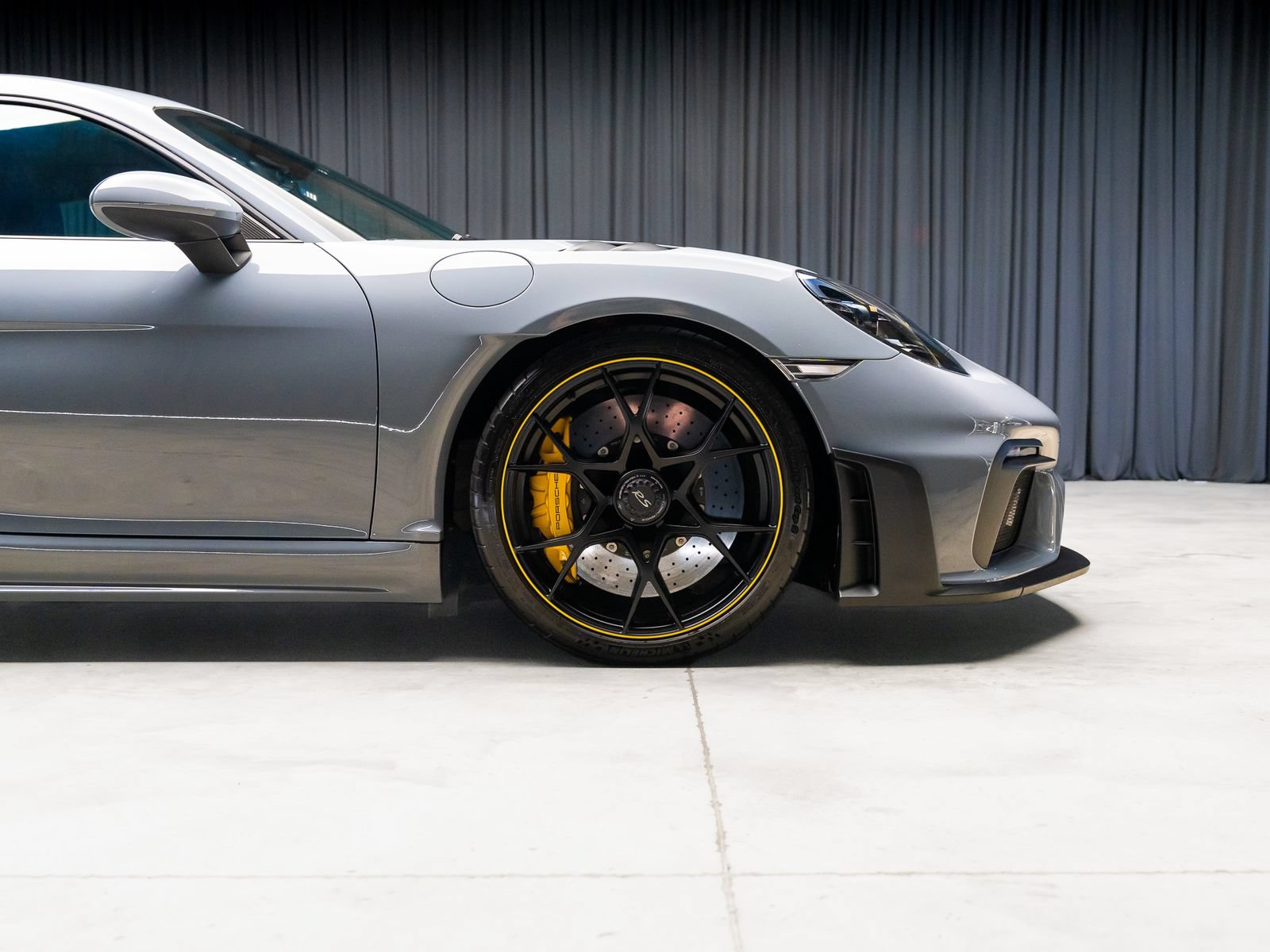 Used 2024 Porsche 718 Cayman GT4 RS w/ Accent Package Logos RWD image 26