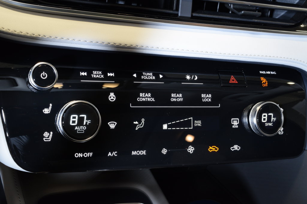 New 2027 INFINITI QX60 Luxe w/ Family Package AWD/4WD image 27
