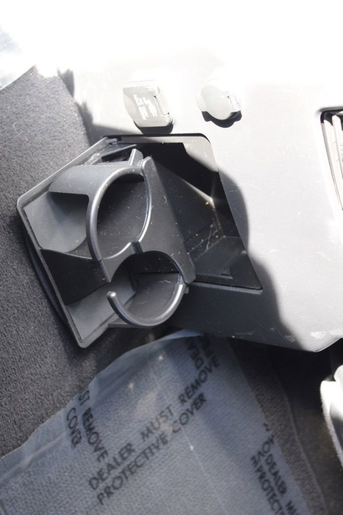 Used 2013 Nissan Titan SL w/ Moonroof Pkg image 26