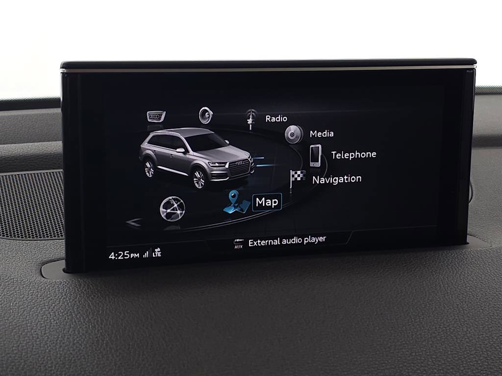 Used 2018 Audi Q7 3.0T Premium image 22