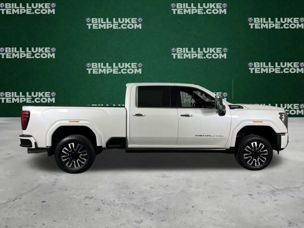 Used 2024 GMC Sierra 2500 Denali Ultimate image 4