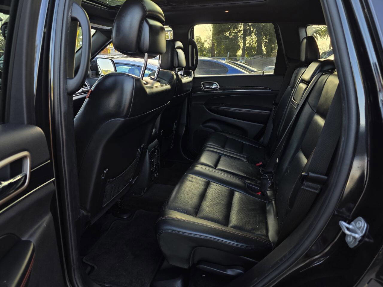 Used 2016 Jeep Grand Cherokee Limited 75th Anniversary image 11