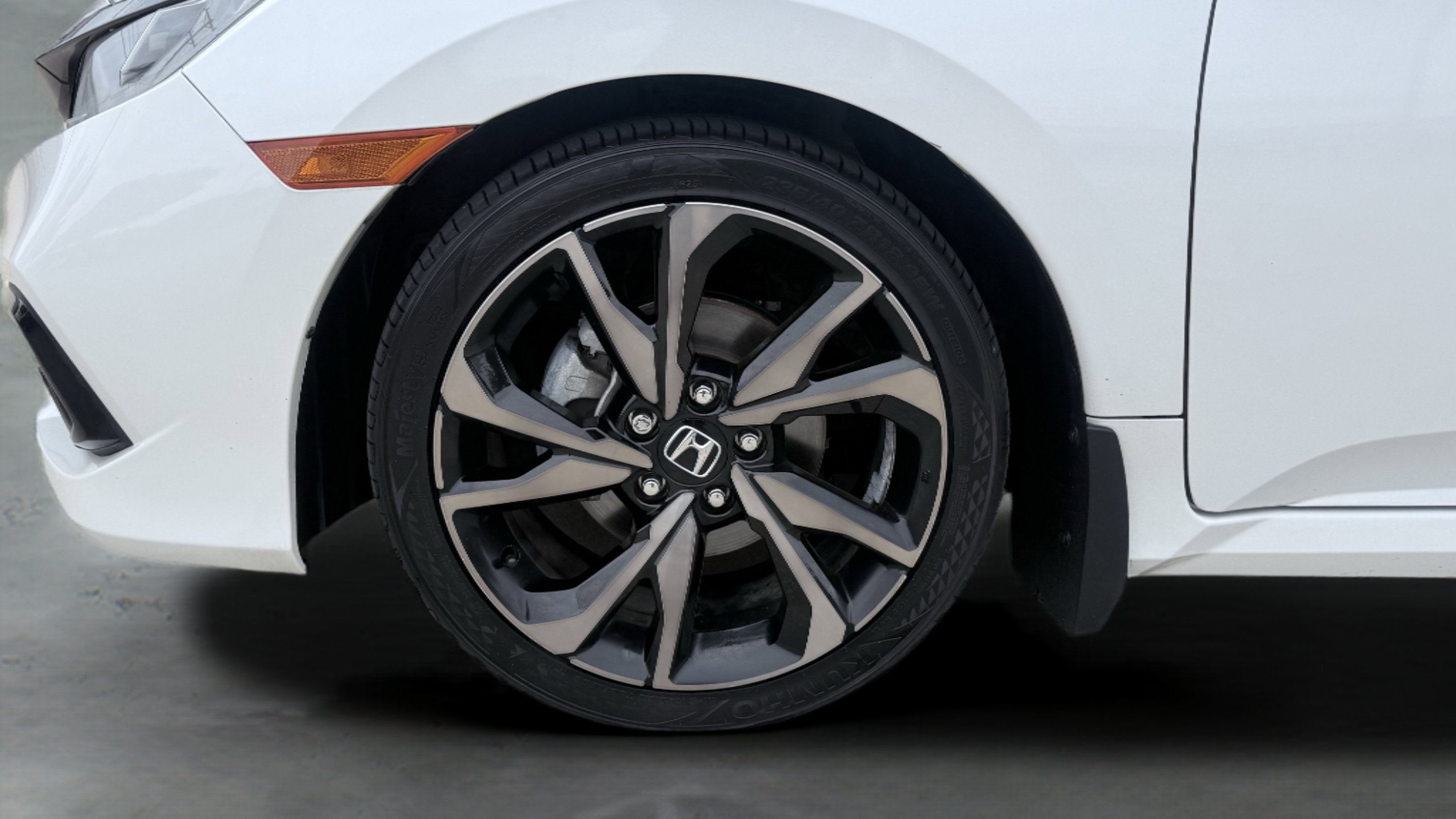 Used 2020 Honda Civic Sport image 11