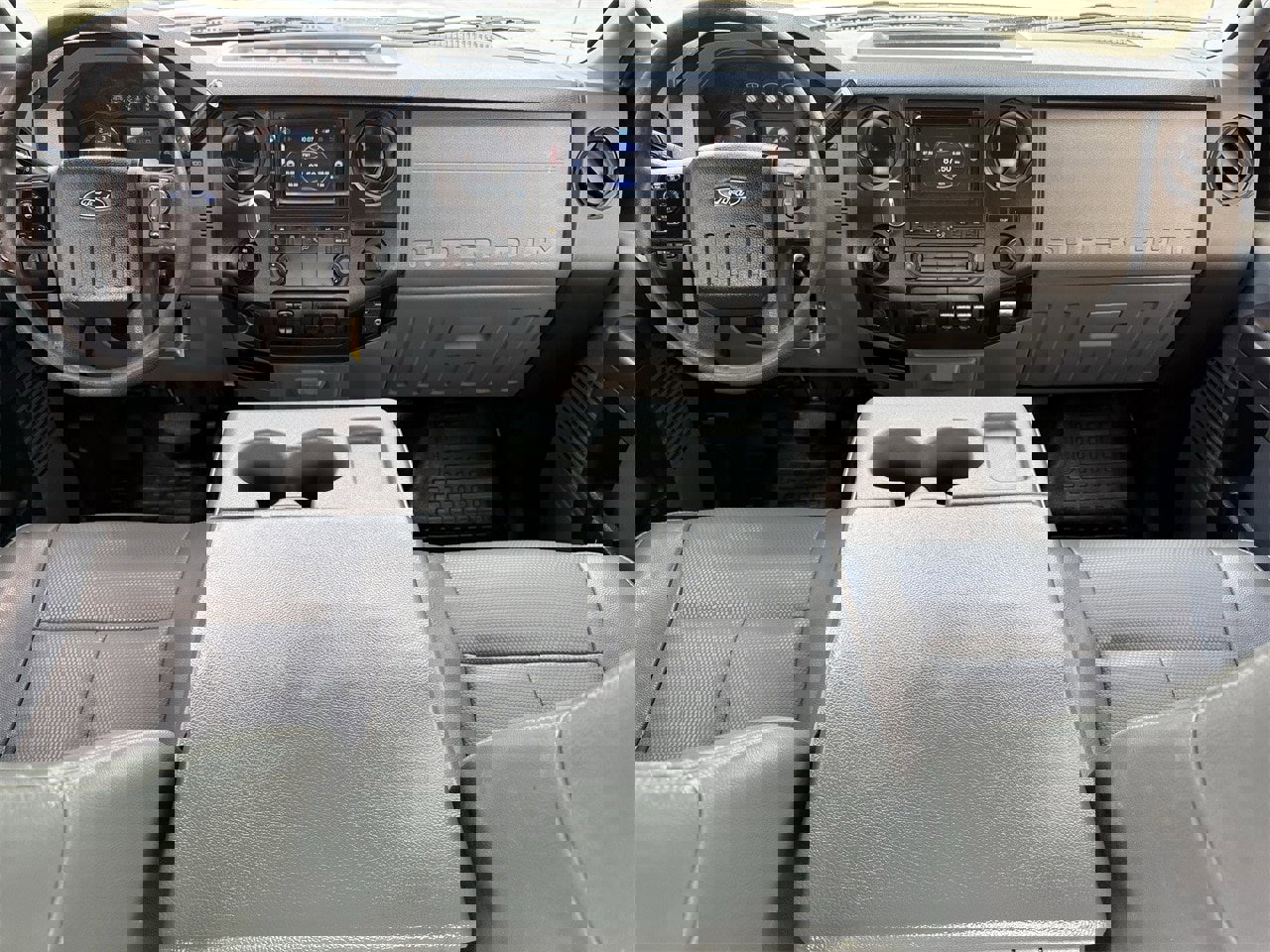 Used 2016 Ford F550 XL image 9