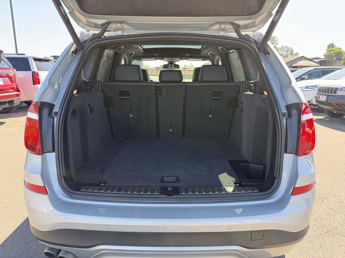 Used 2017 BMW X3 xDrive28i AWD/4WD image 15