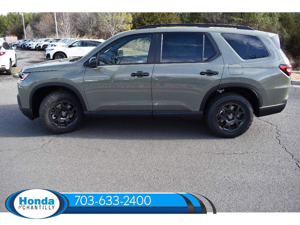 New 2026 Honda Pilot TrailSport image 4