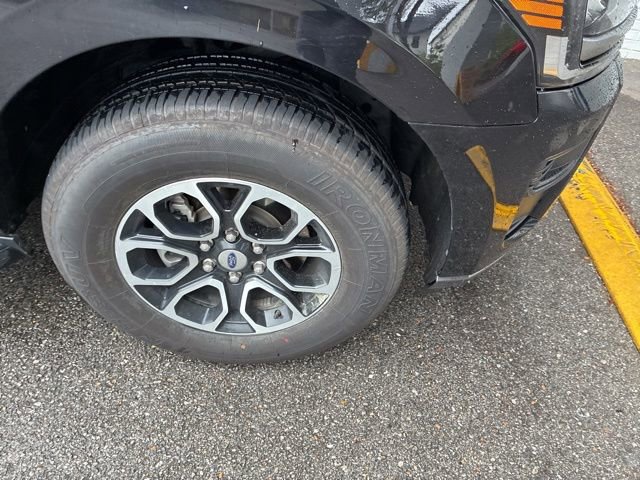 Used 2024 Ford Expedition XLT AWD/4WD image 17