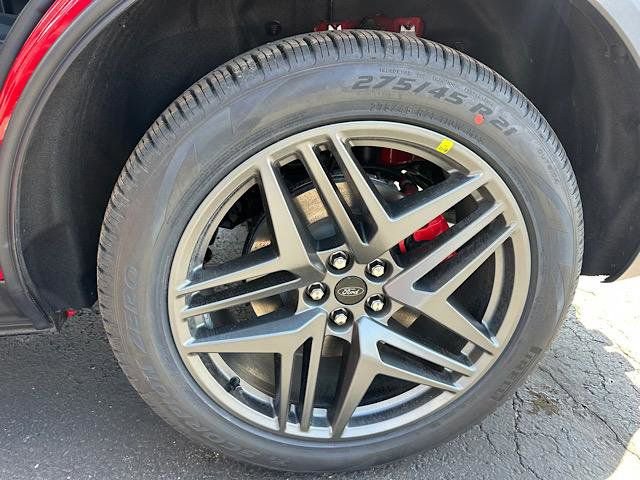 New 2025 Ford Explorer ST w/ Sun And Sound Package image 15