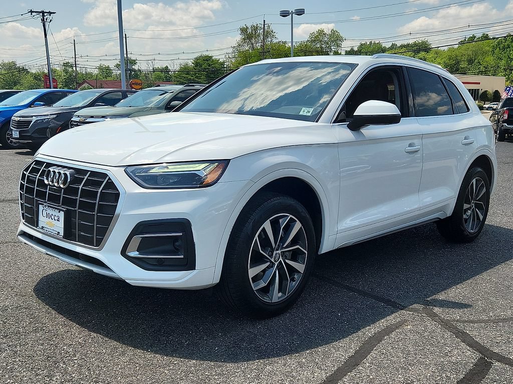Used 2021 Audi Q5 2.0T Premium Plus w/ Premium Plus Package AWD/4WD image 3