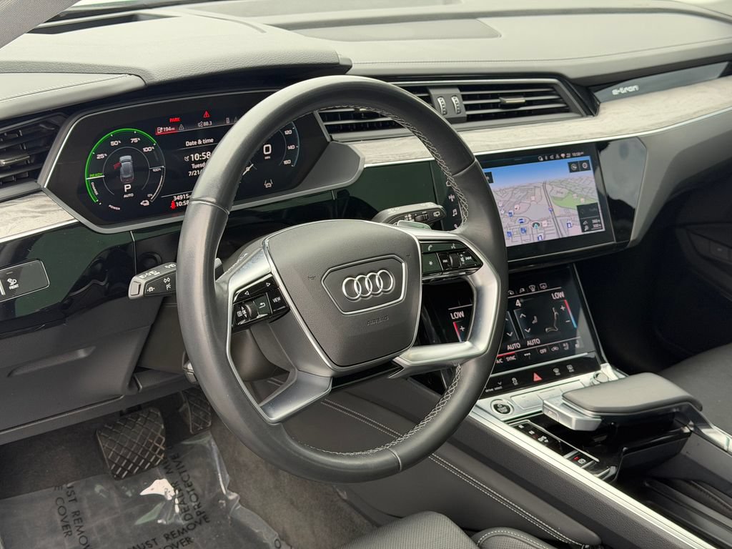 Certified 2024 Audi Q8 e-tron Prestige w/ Prestige Package AWD/4WD image 25