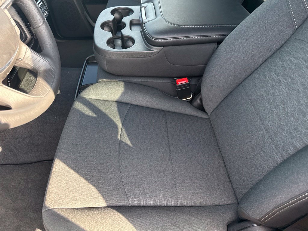 New 2027 RAM 3500 Tradesman AWD/4WD image 25