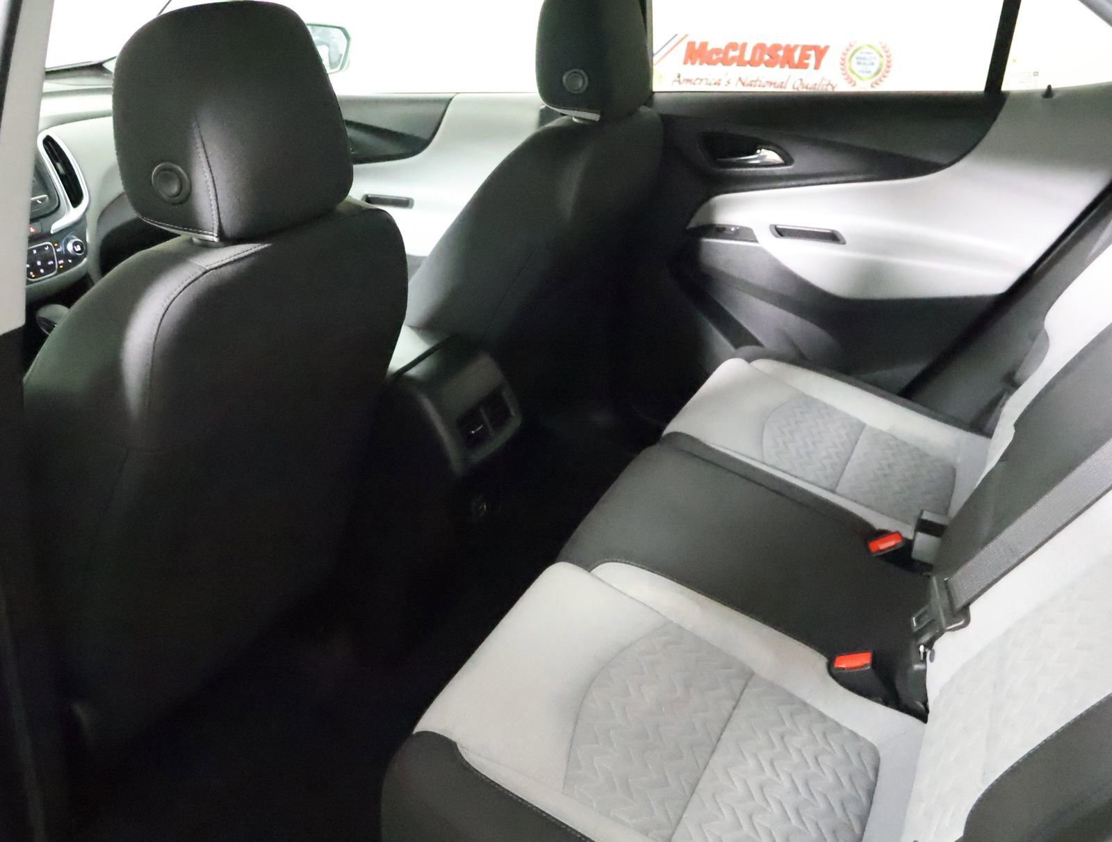 Used 2022 Chevrolet Equinox LT w/ Driver Convenience Package image 43