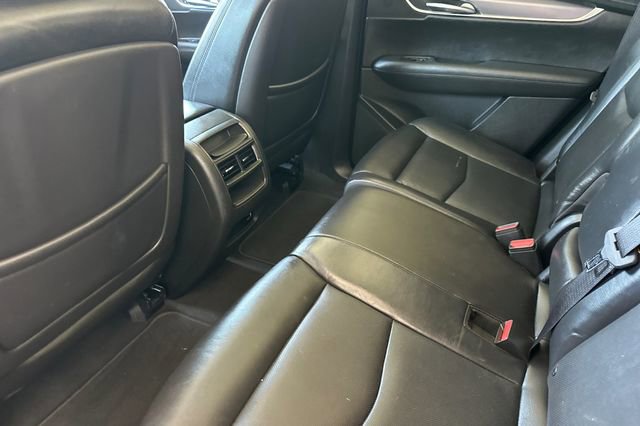 Used 2017 Cadillac XT5 Premium Luxury w/ Advanced Security Package FWD image 12