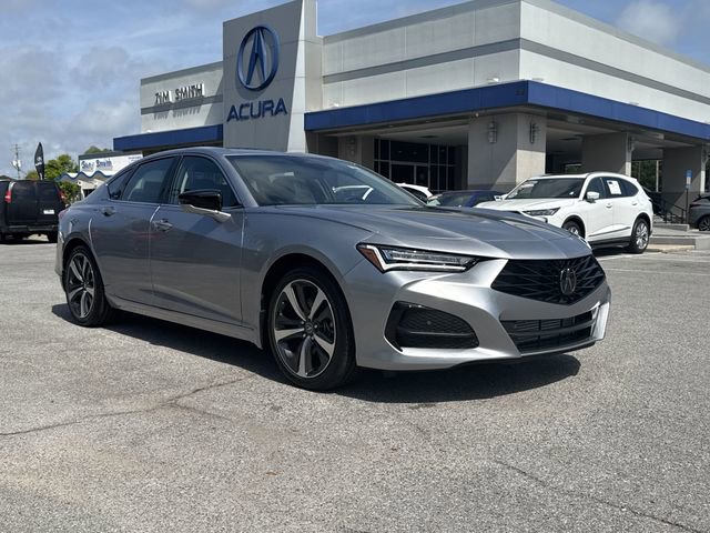 New 2025 Acura TLX w/ Technology Package FWD image 2