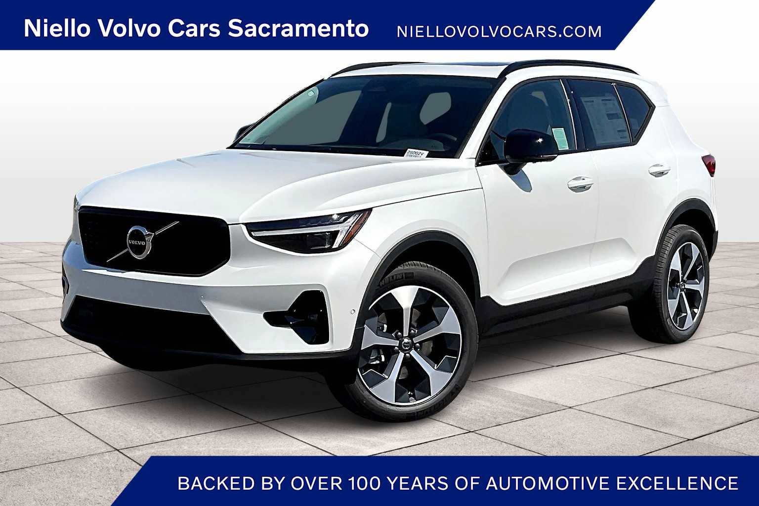 New 2026 Volvo XC40 B5 Plus w/ Protection Package Premier