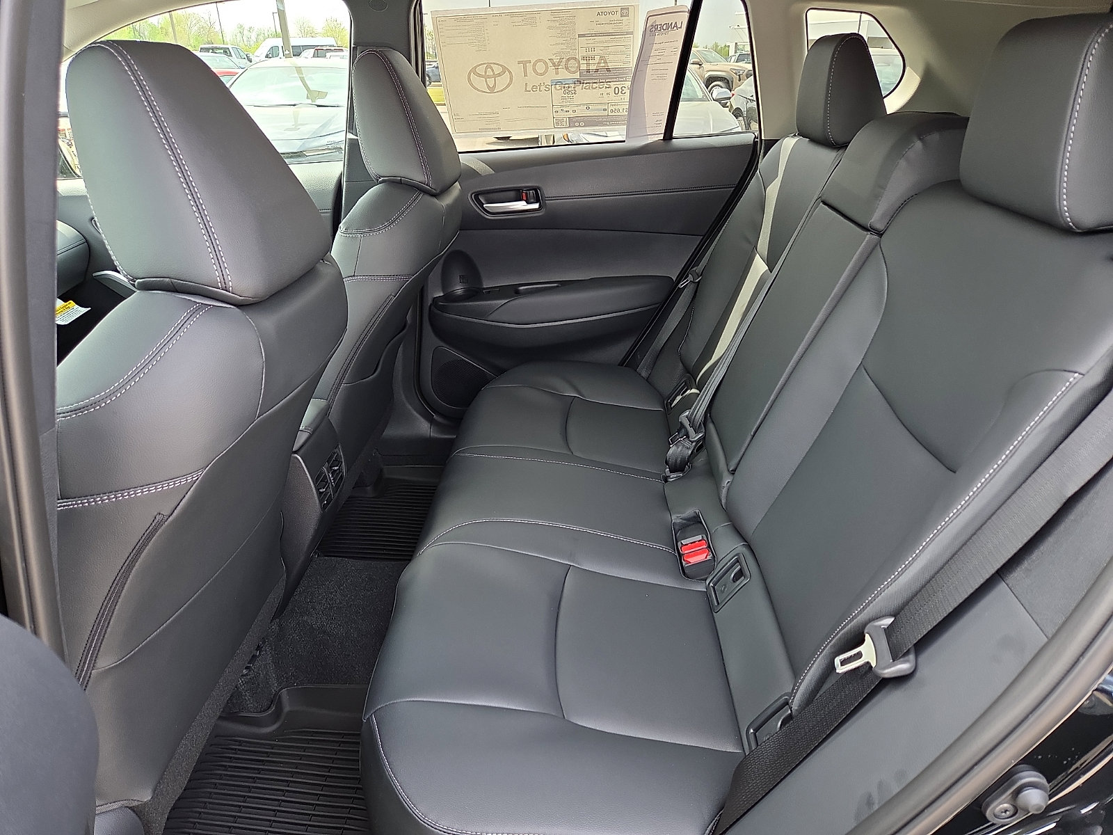 New 2026 Toyota Corolla Cross XLE image 7