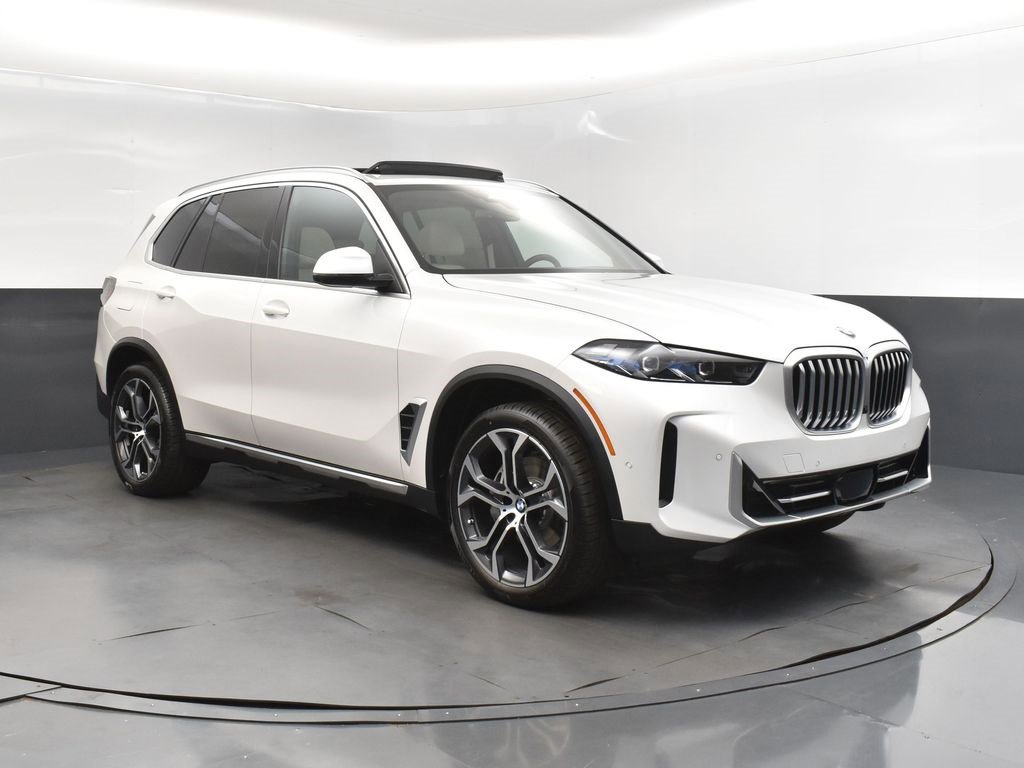 New 2026 BMW X5 sDrive40i w/ Climate Comfort Package image 1