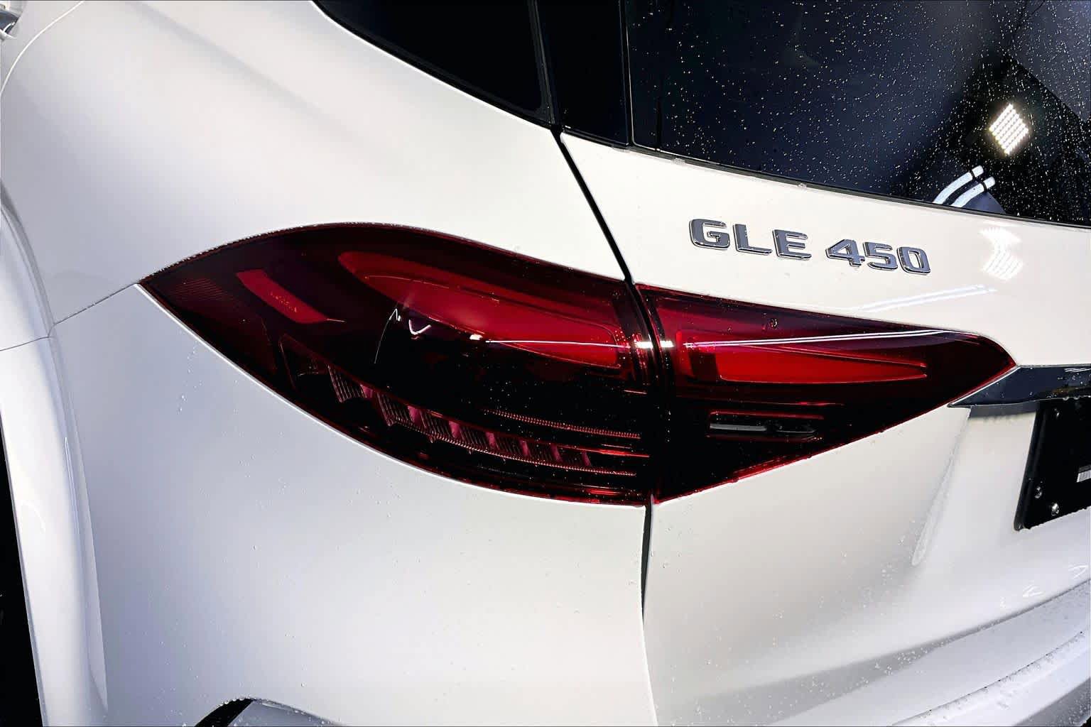 New 2026 Mercedes-Benz GLE 450 4MATIC image 5