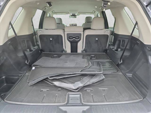 Certified 2024 Honda Pilot LX image 6