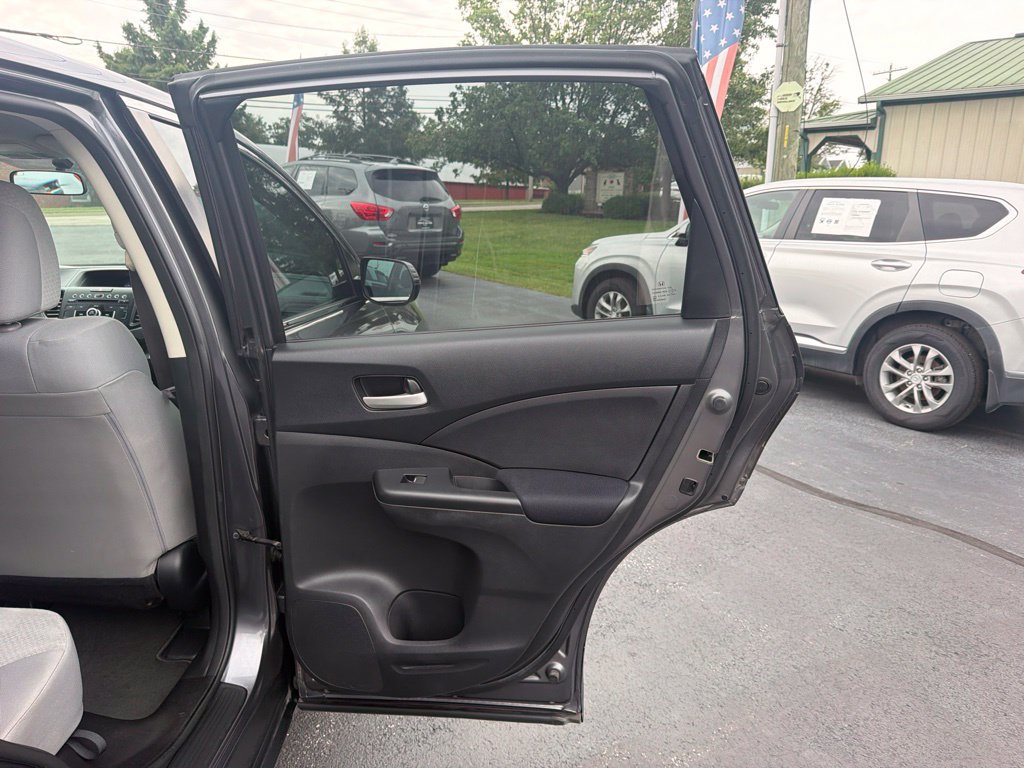 Used 2016 Honda CR-V SE image 23