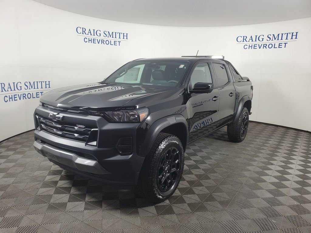 New 2026 Chevrolet Colorado Trail Boss w/ Midnight Edition