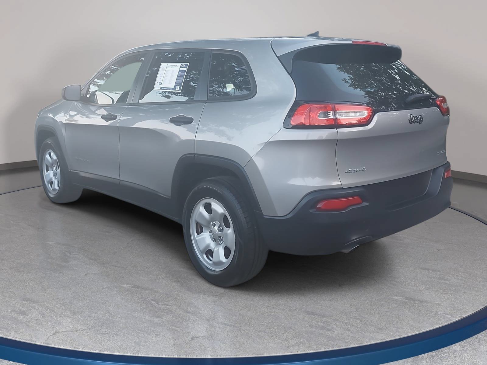 Used 2015 Jeep Cherokee Sport w/ Cold Weather Group AWD/4WD image 7