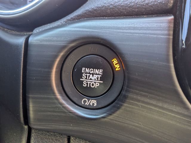 Used 2021 Jeep Grand Cherokee Laredo X image 19