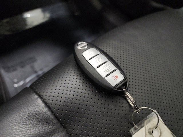 Used 2015 Nissan Rogue SL w/ SL Premium Package image 37