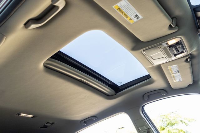 Used 2018 Acura MDX SH-AWD w/ Technology Package image 15