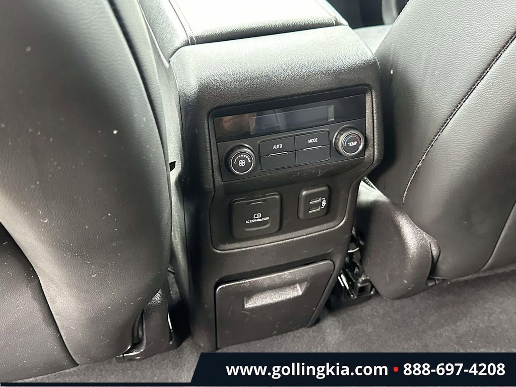 Used 2019 GMC Acadia SLT w/ LPO, Floor Liner Package FWD image 11