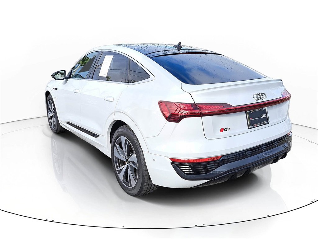Certified 2024 Audi Q8 e-tron Premium Plus w/ Premium Plus Package image 3