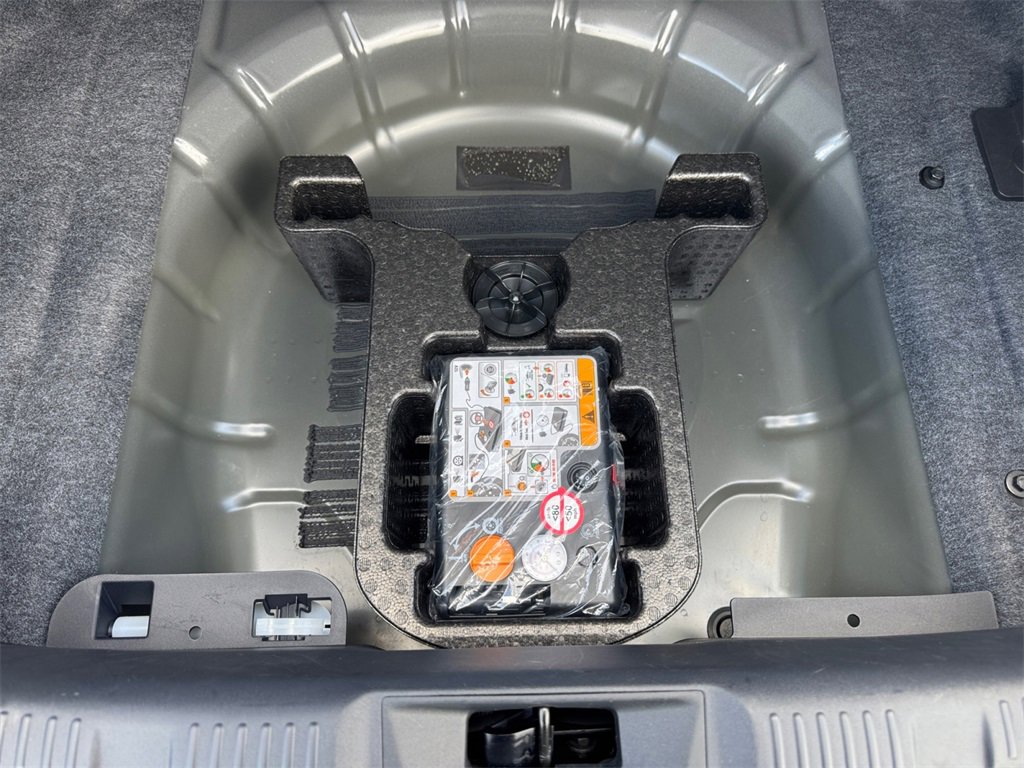 Used 2024 Ford Mustang GT Premium image 16