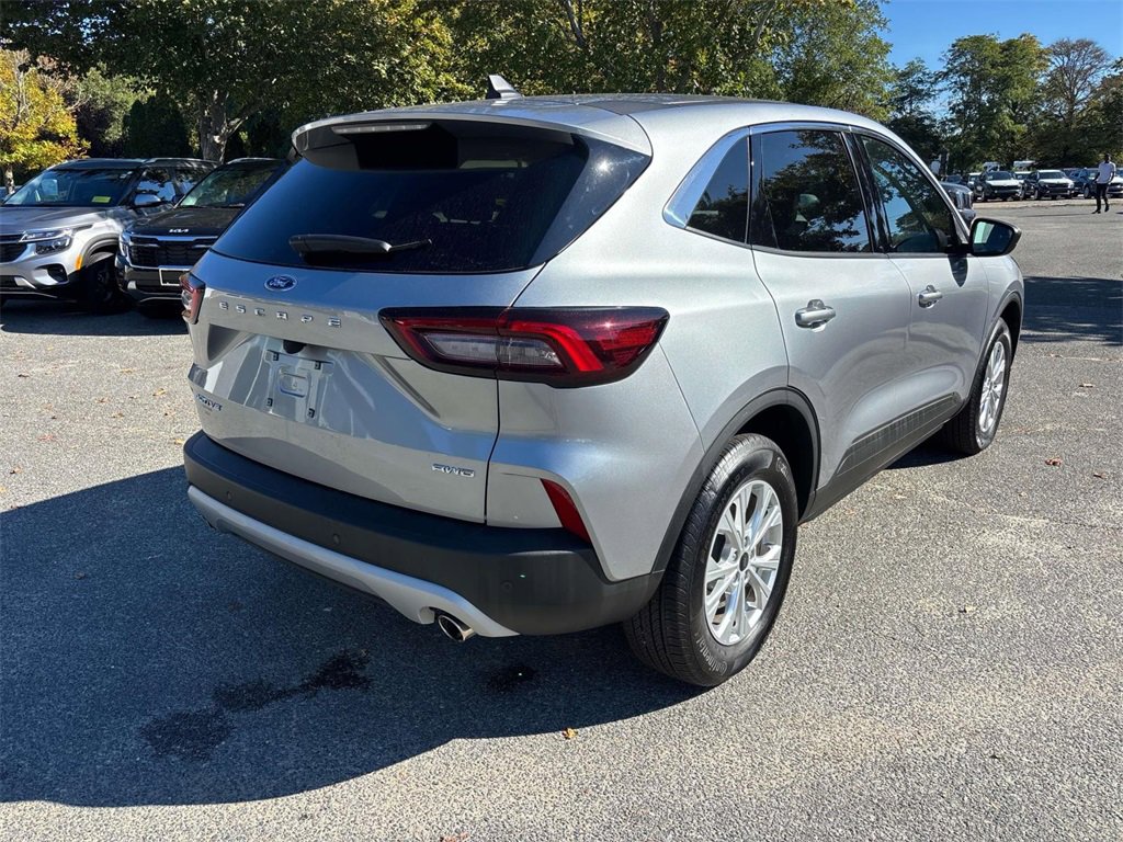 Used 2024 Ford Escape Active w/ Tech Pack #1 image 3