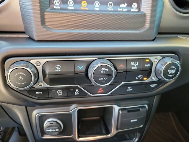 Used 2023 Jeep Gladiator Sport image 28