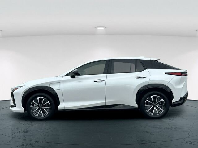 Used 2025 Lexus RZ 450e w/ Accessory Package (2T) image 3