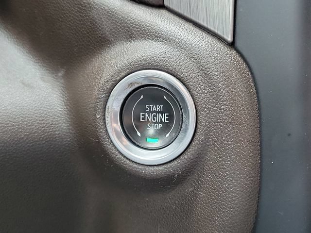 Used 2019 GMC Sierra 1500 Denali w/ Denali Ultimate Package AWD/4WD image 26