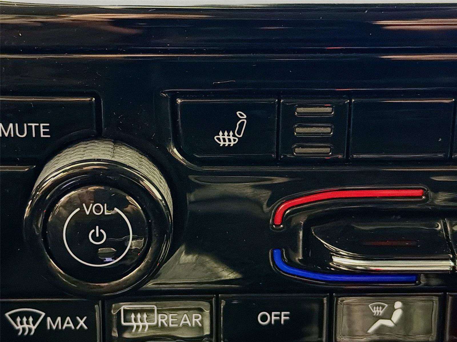 Used 2022 Jeep Grand Cherokee L Limited image 20