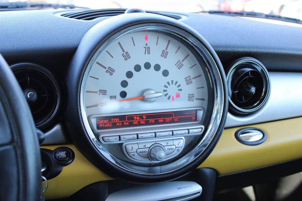 Used 2008 MINI Cooper Clubman Hardtop image 17