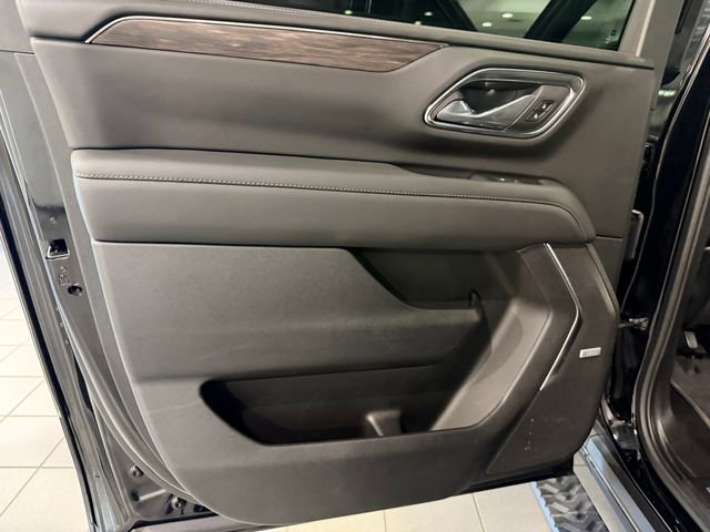 Certified 2024 Chevrolet Suburban Z71 w/ Luxury Package image 18