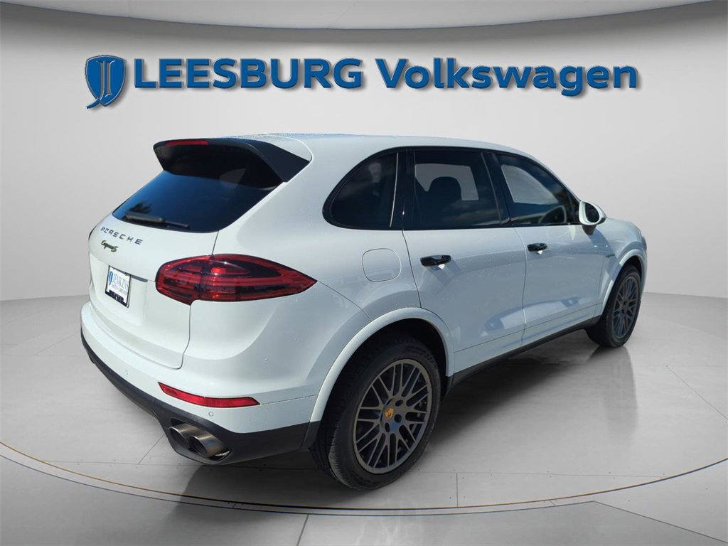 Used 2017 Porsche Cayenne S Platinum image 11