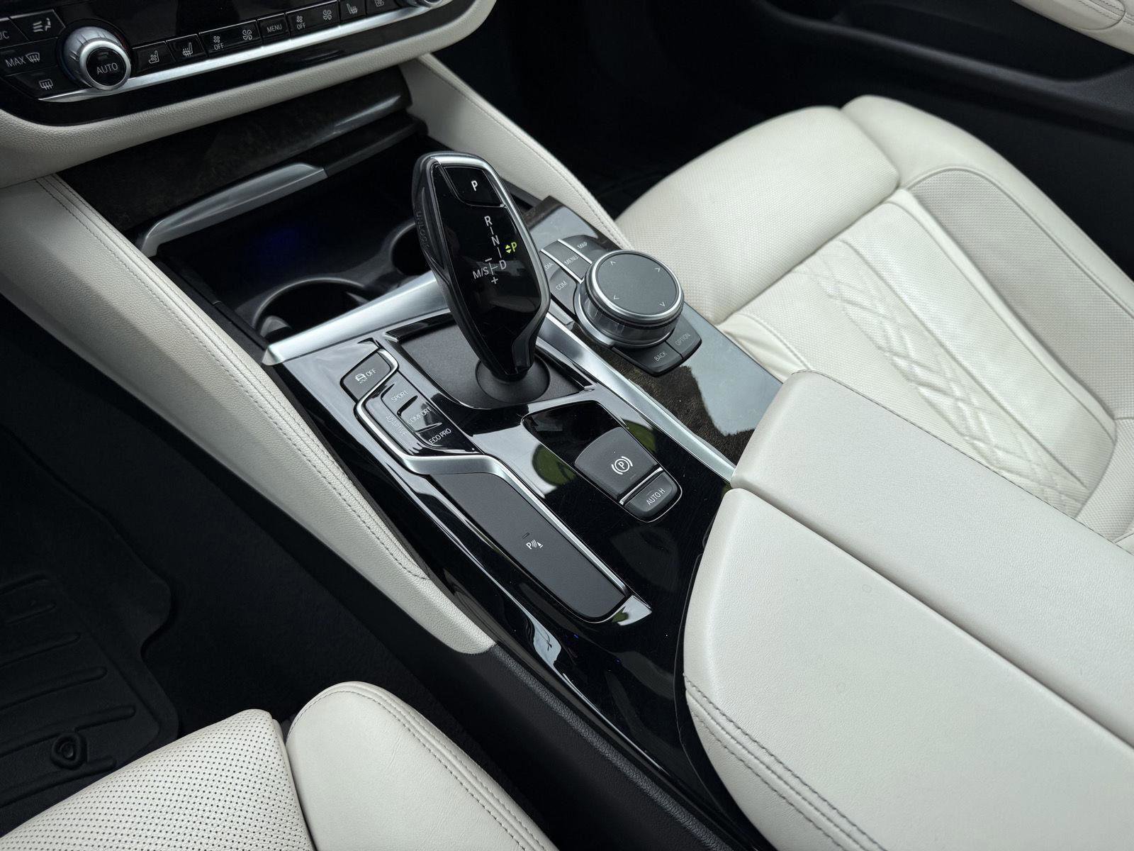 Used 2019 BMW M550i xDrive w/ Premium Package 2 AWD/4WD image 18