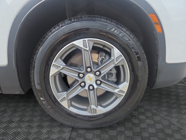 Used 2023 Chevrolet Blazer LT AWD/4WD image 36