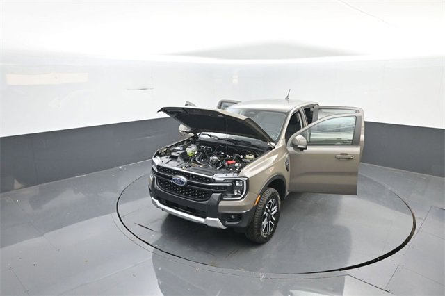 New 2025 Ford Ranger Lariat w/ FX4 Off-Road Package image 33