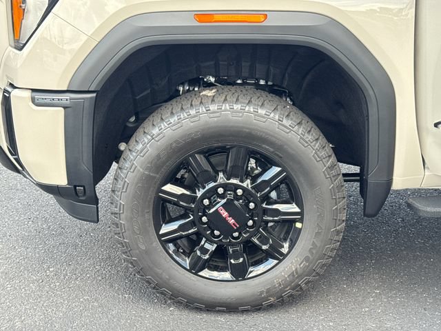 New 2026 GMC Sierra 2500 AT4 w/ AT4 Premium Plus Package AWD/4WD image 28