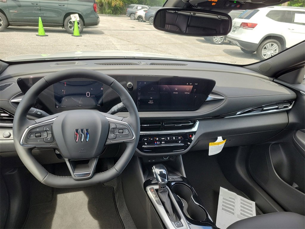 New 2025 Buick Envista Avenir image 28