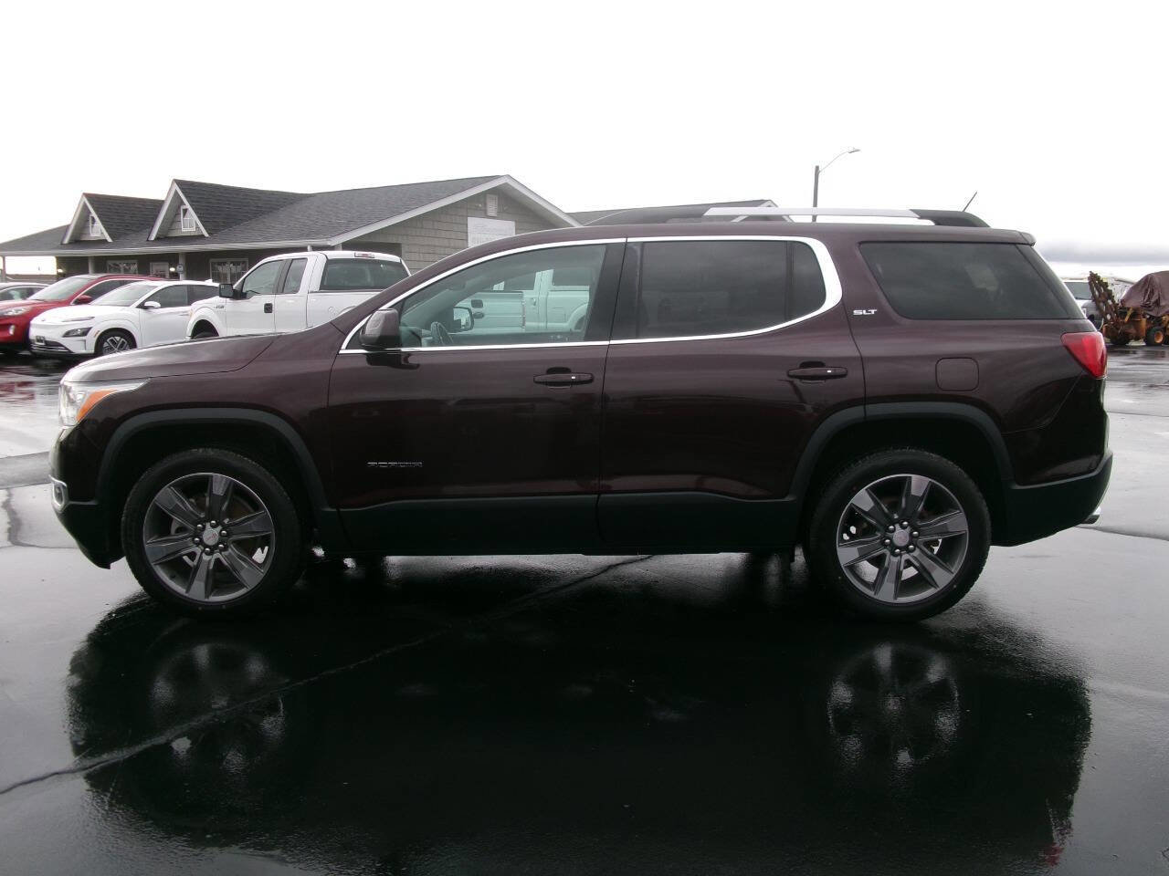 Used 2017 GMC Acadia SLT image 9