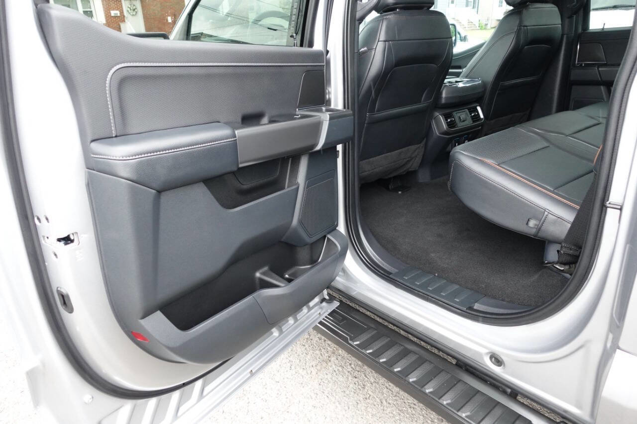 Used 2024 Ford F150 XLT w/ Equipment Group 302A MID image 22